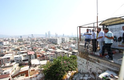 Başkan Sandal: Girmedik sokak, dokunmadığımız insan kalmayacak